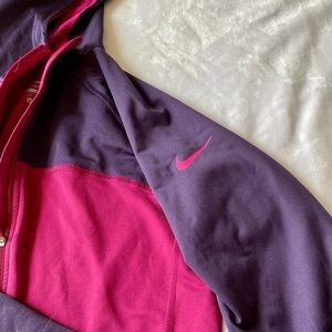Nike pro Dri Fit hooded pullover